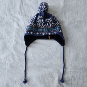 Turtle Fur, Wool Beanie Hat with Pom-Pom And Ear Flaps, White Blue, One Size